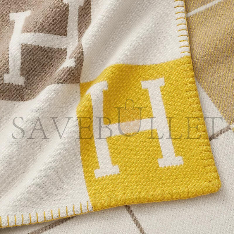 HERMÈS AVALON III THROW BLANKET H102665MV63 (170*135cm)